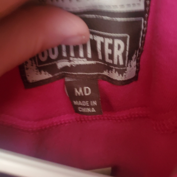 NWT Legendary Whitetails Women's Outfitter Hoodie Size Medium - Picture 7 of 8